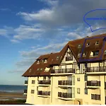 Horizon Apartment *